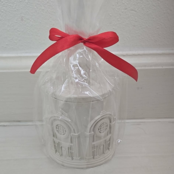 Candle Gift. European Style Palace House Candle - Picture 3 of 5